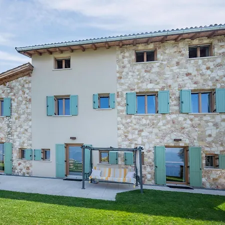 Holiday home Mit Schoenem Seepanorama Und Naturteich Castelletto Di Brenzone