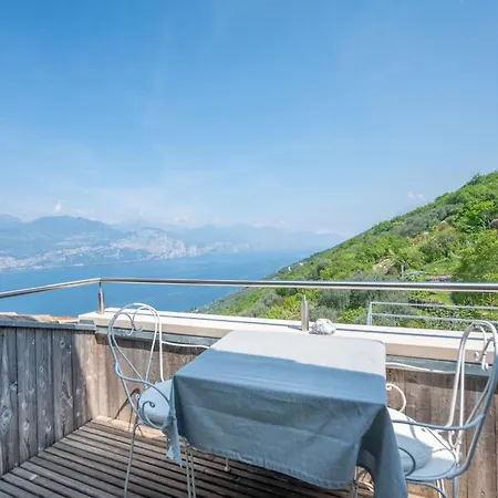 Mit Schoenem Seepanorama Und Naturteich Holiday home *
