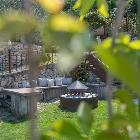 Mit Schoenem Seepanorama Und Naturteich Holiday home